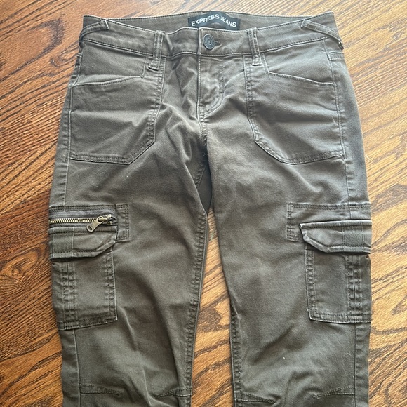 Express ankle cargo pant - Picture 2 of 5